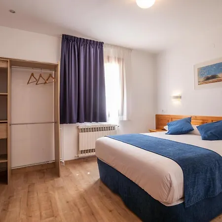 Marxant Hotel *