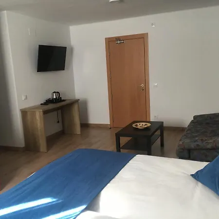 Hotel Marxant *